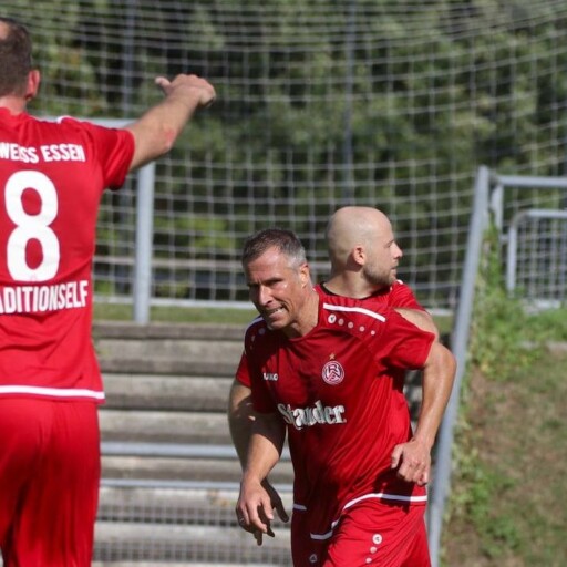 Traditionsmannschaft: Dreifach ungeschlagen