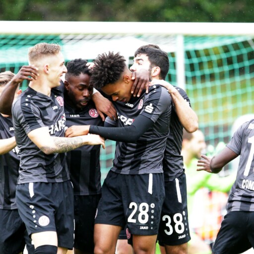 Rot-Weiss Essen feiert wichtigen Auswärtssieg