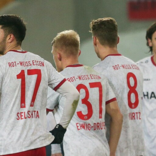 Sieben Spieler verlassen die Hafenstraße