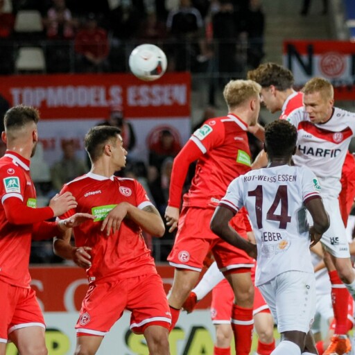 Fortunas U23 empfängt RWE unter Flutlicht