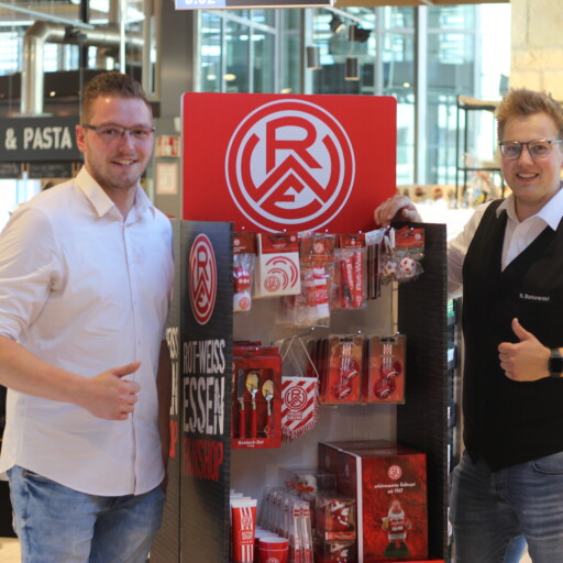Mobiler Fanshop im EDEKA Burkowski