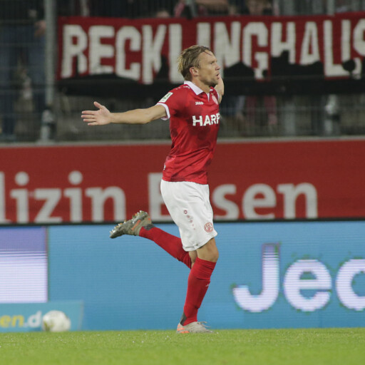 1:0: Grote schießt RWE zu Derbysieg