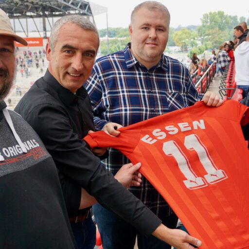 Pröpper und Meyer: Ein Trikot für den guten Zweck