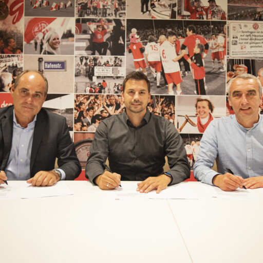 Jörn Nowak bleibt langfristig RWE-Sportdirektor