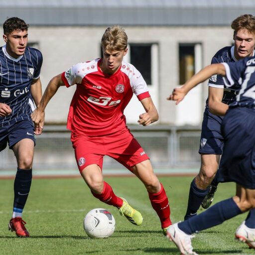 U19 im Liga-Pokal gegen BVB