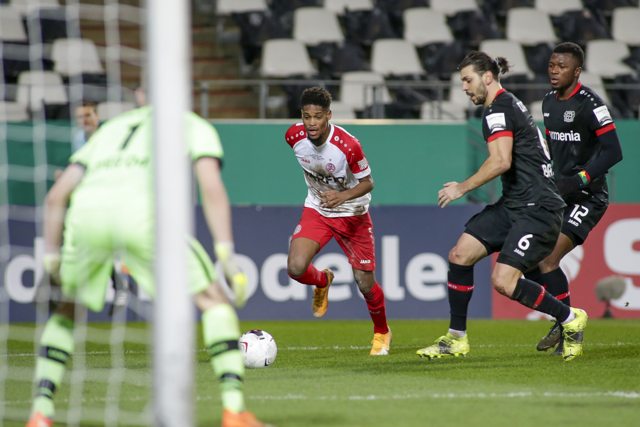 Zwischen Sensation und Denkwürdigkeit – Rot-Weiss Essen
