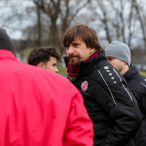 Seumannstraße: U19 testet gegen Meerbusch