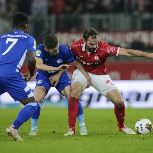 Gegen Schalke in der Arena!