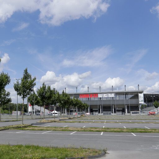 Freitag: Geänderte Fanshop-Öffnung