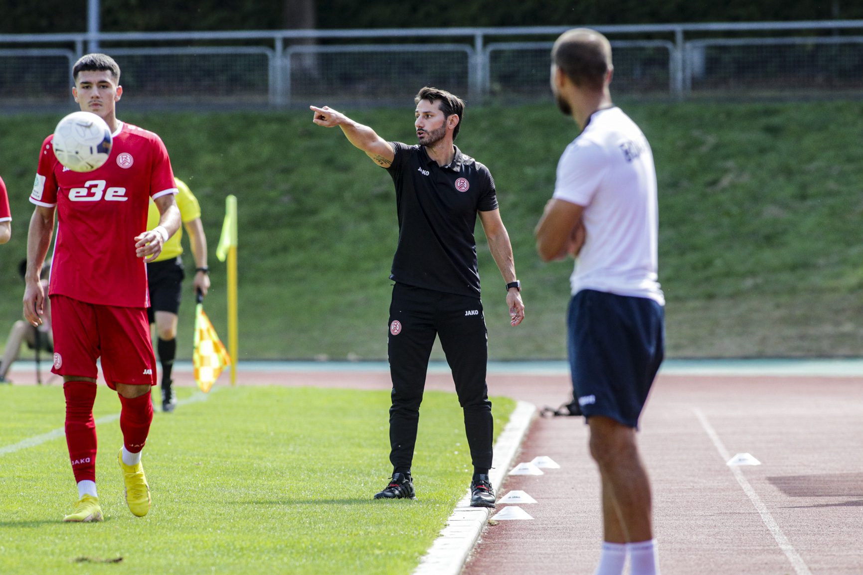 U19-Trainer Suat Tokat trifft mit seinem Team auf Preußen Münster.