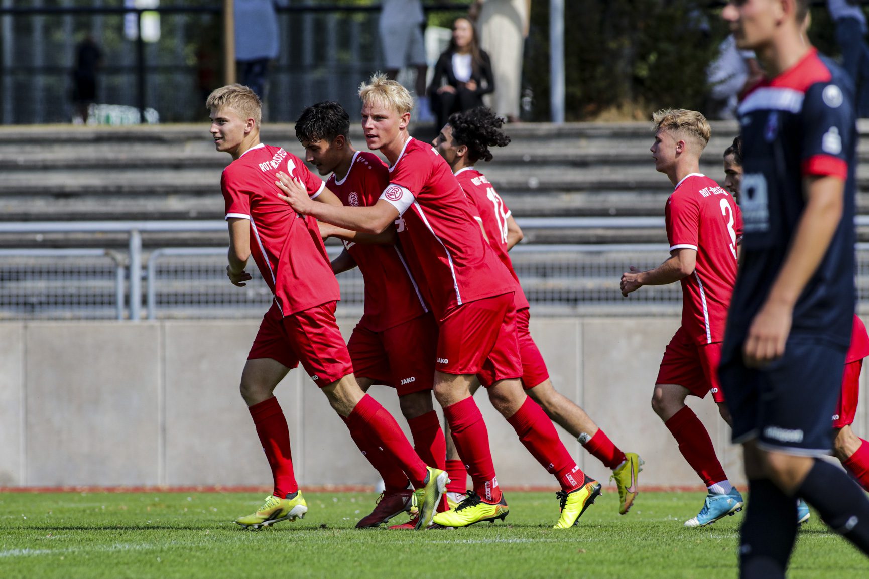 Rot-Weiss Essens Jugendteams waren am Wochenende im Testspieleinsatz.