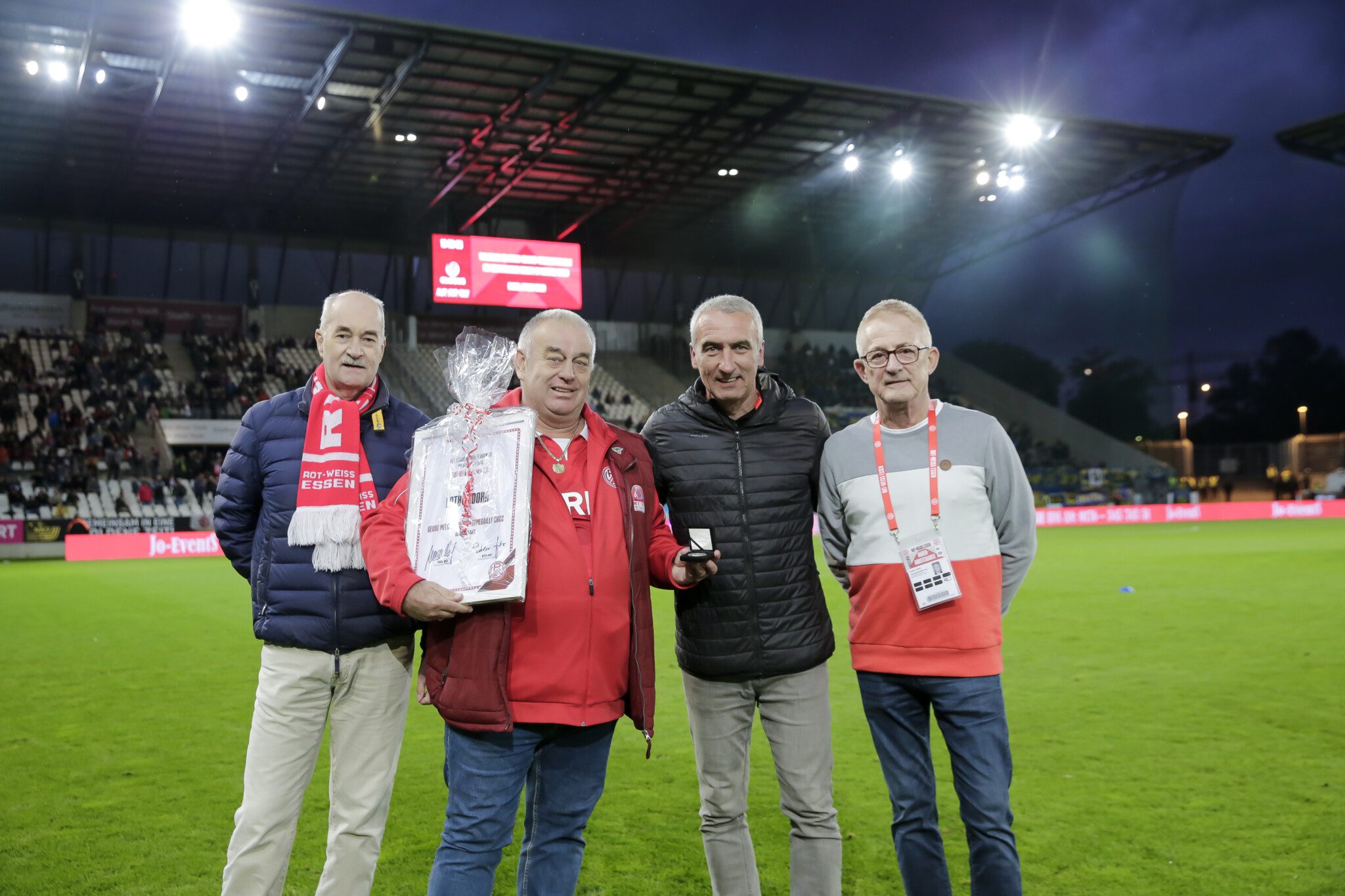 Wer wird nächster rot-weisser Preisträger? – Rot-Weiss Essen