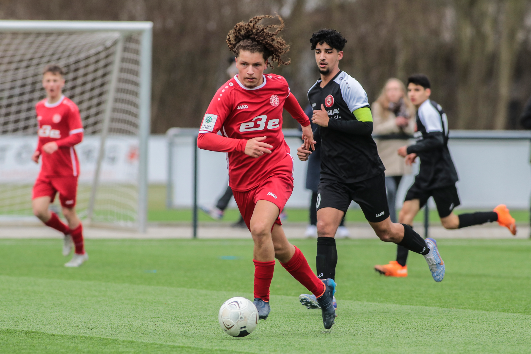 Fokussiert ins letzte Bundesliga-Spiel: Rot-Weiss Essens U17 kämpft um den Klassenerhalt. (Foto: Heidelberg)