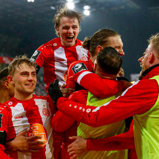 3:1 gegen Viktoria Köln: RWE bricht Fluch