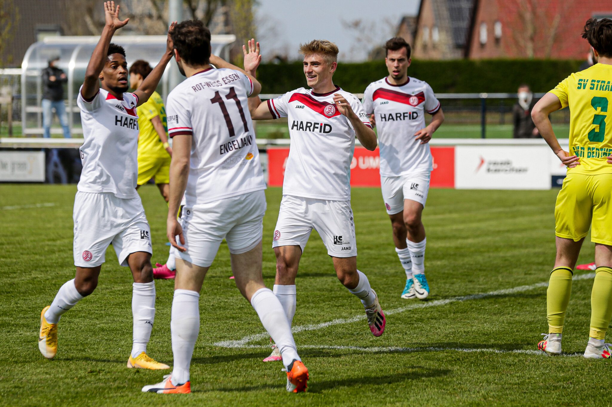 Achtelfinale bei Straelen: Ausflug in alte Zeiten – Rot-Weiss Essen