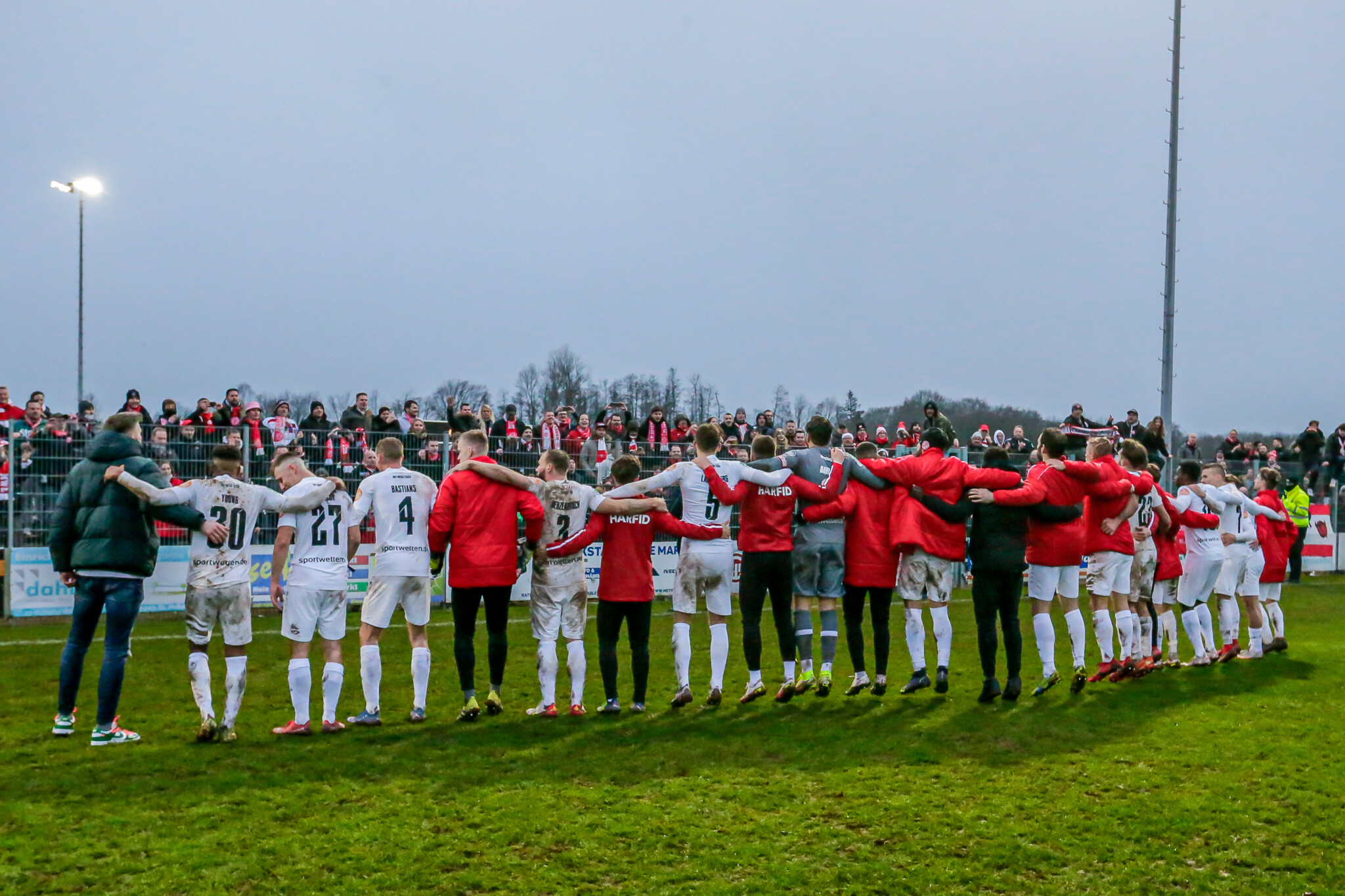 Achtelfinale bei Straelen: Ausflug in alte Zeiten – Rot-Weiss Essen