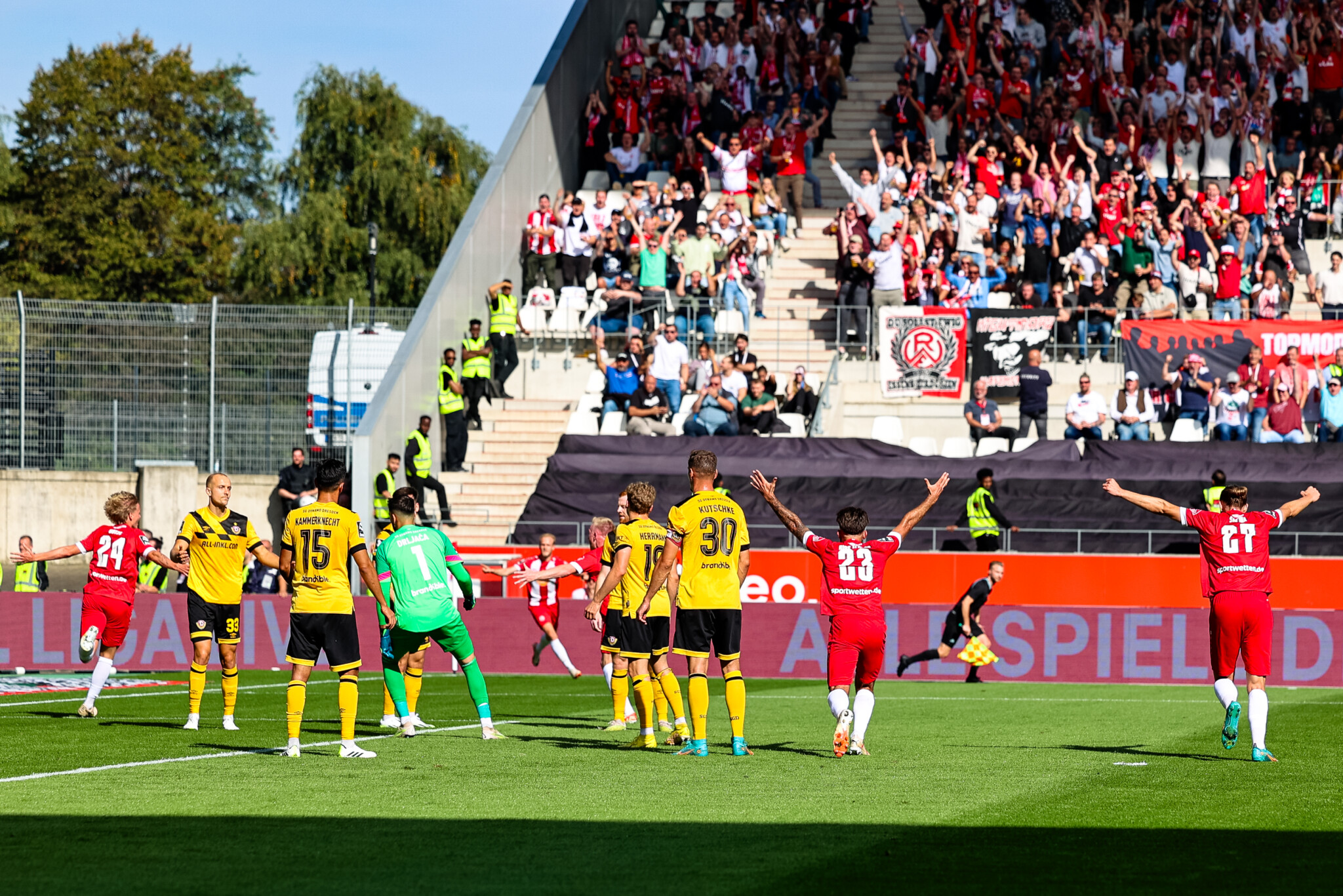 Fan-Hinweise zum Saarbrücken-Heimspiel – Rot-Weiss Essen