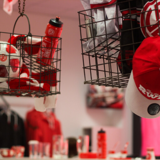 RWE-Fanshop: Geänderte Öffnungszeiten am Donnerstag