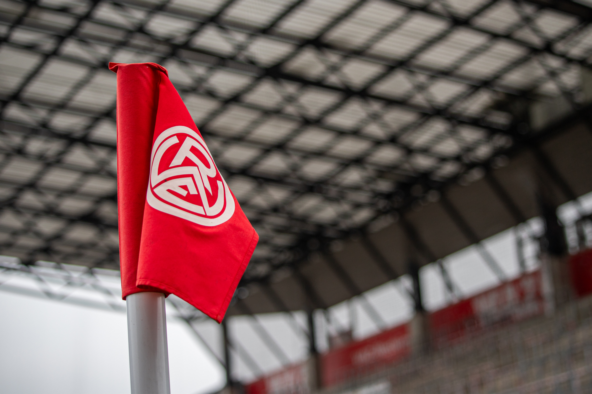 RWE hat Lizenz-Unterlagen für die anstehenden Spielzeiten in der 3. Liga und 2. Bundesliga eingereicht. 