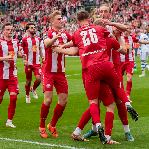 4:1 gegen MSV: Vier Buden zum Derbysieg!