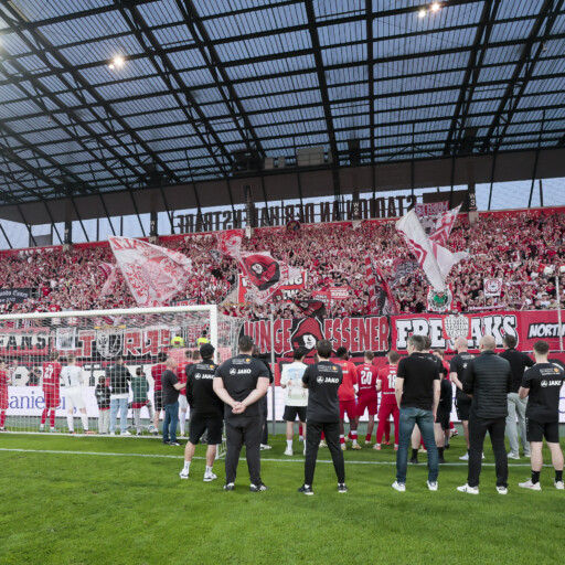 RWE verabschiedet weitere sechs Spieler