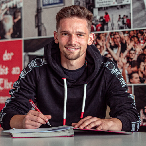 Nils Kaiser bleibt an der Hafenstraße