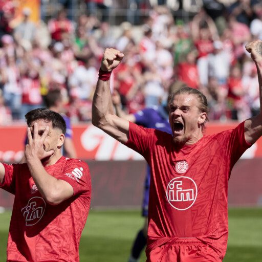 4:2 gegen Aue! RWE gelingt perfekte Englische Woche