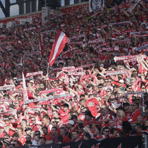 Ansetzungen bis Anfang Oktober: RWE freitags in Wiesbaden und Regensburg