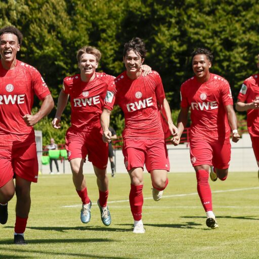 RWE AG ist neuer Trikotsponsor der Jugend