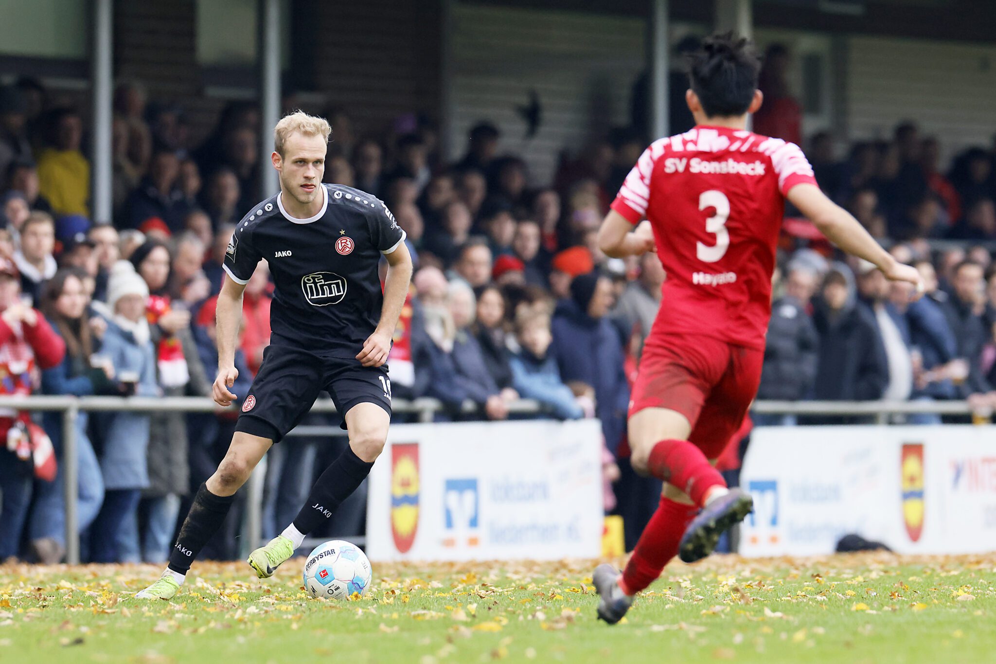 Fan-Hinweise zum Niederrheinpokalspiel beim SV Sonsbeck – Rot-Weiss Essen