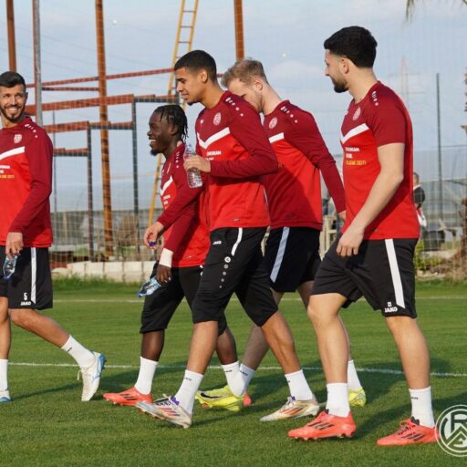 RWE im Trainingslager in der Türkei angekommen