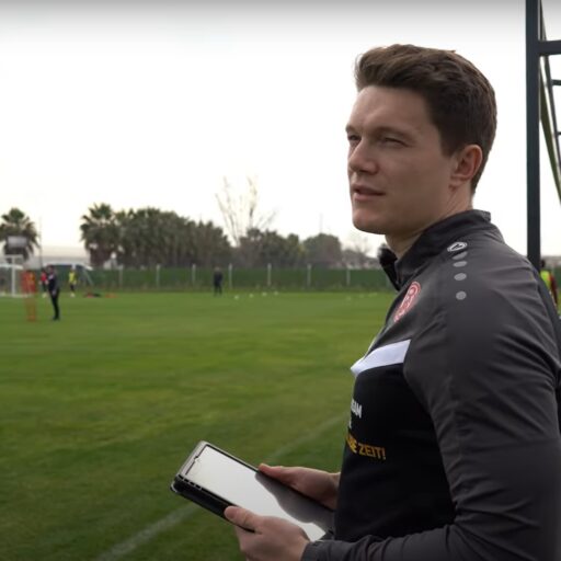 RWE-Trainingslager: Ein Tag mit Tobias Schmidt