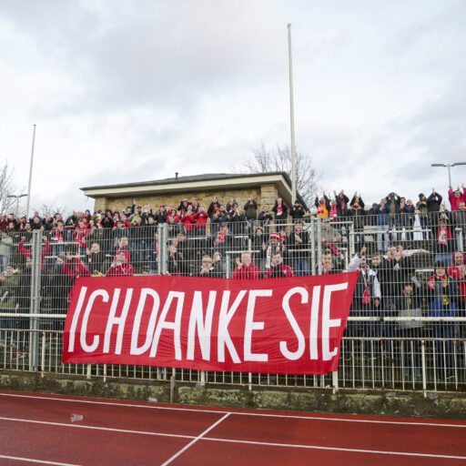 RWE reist mit mehr als 3.850 Fans nach Dortmund