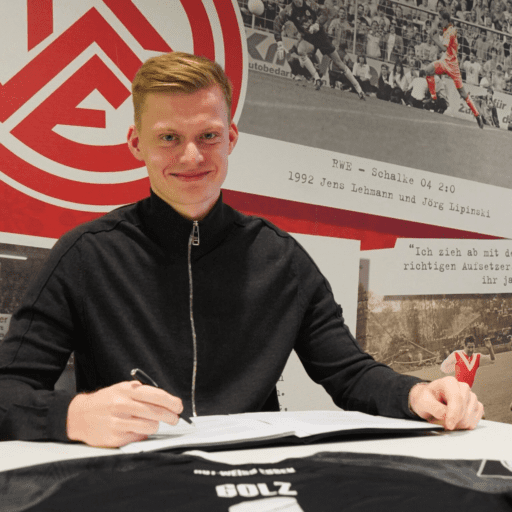 Vertrag verlängert: Jakob Golz bleibt bei RWE