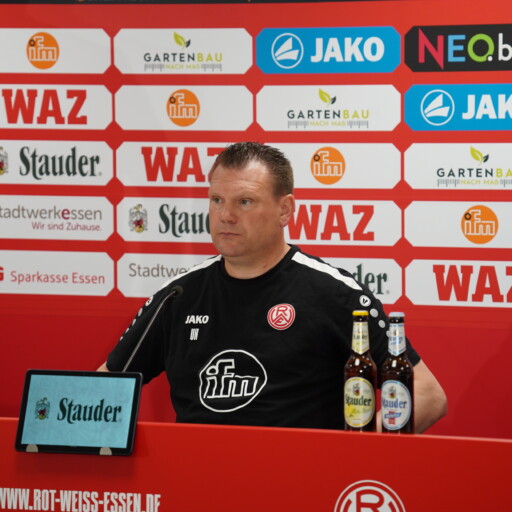 Pressekonferenz vor dem Heimspiel gegen Hansa Rostock