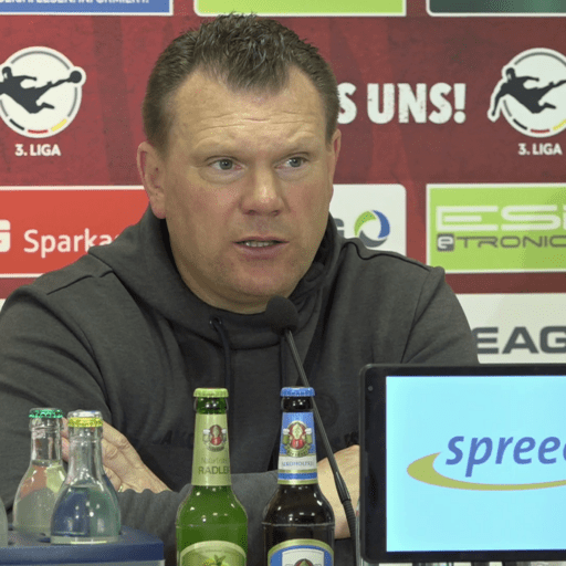 Pressekonferenz nach Auswärtssieg in Cottbus