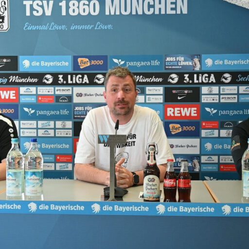 Pressekonferenz nach dem 3:1-Sieg bei 1860 München