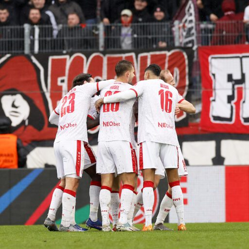 RWE klettert mit Traumtoren auf Platz drei