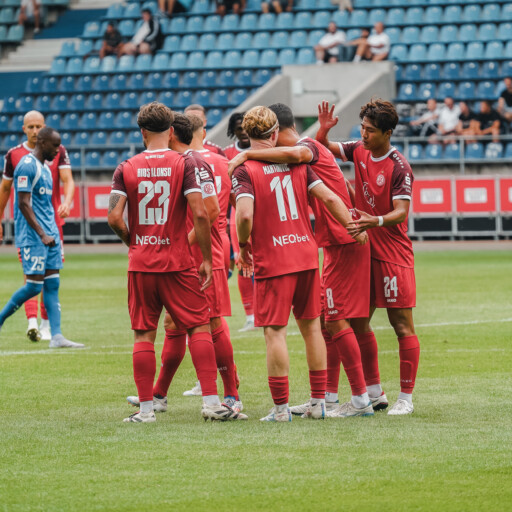 Überzeugender Auftritt: RWE gewinnt 5:2 beim 1. FC Magdeburg