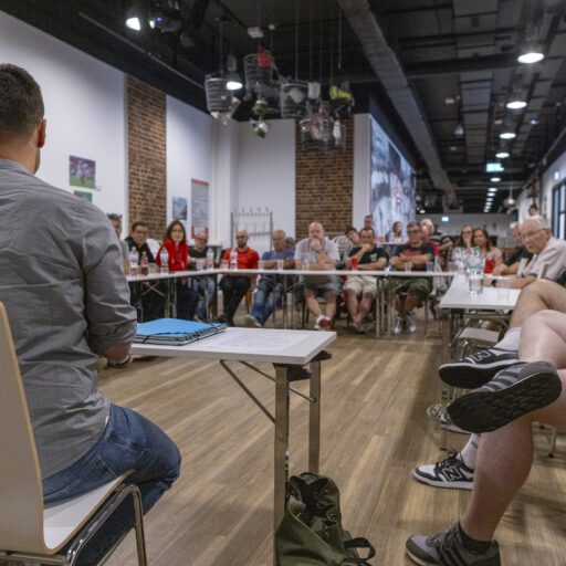Guter Austausch beim Klub-Fan-Dialog
