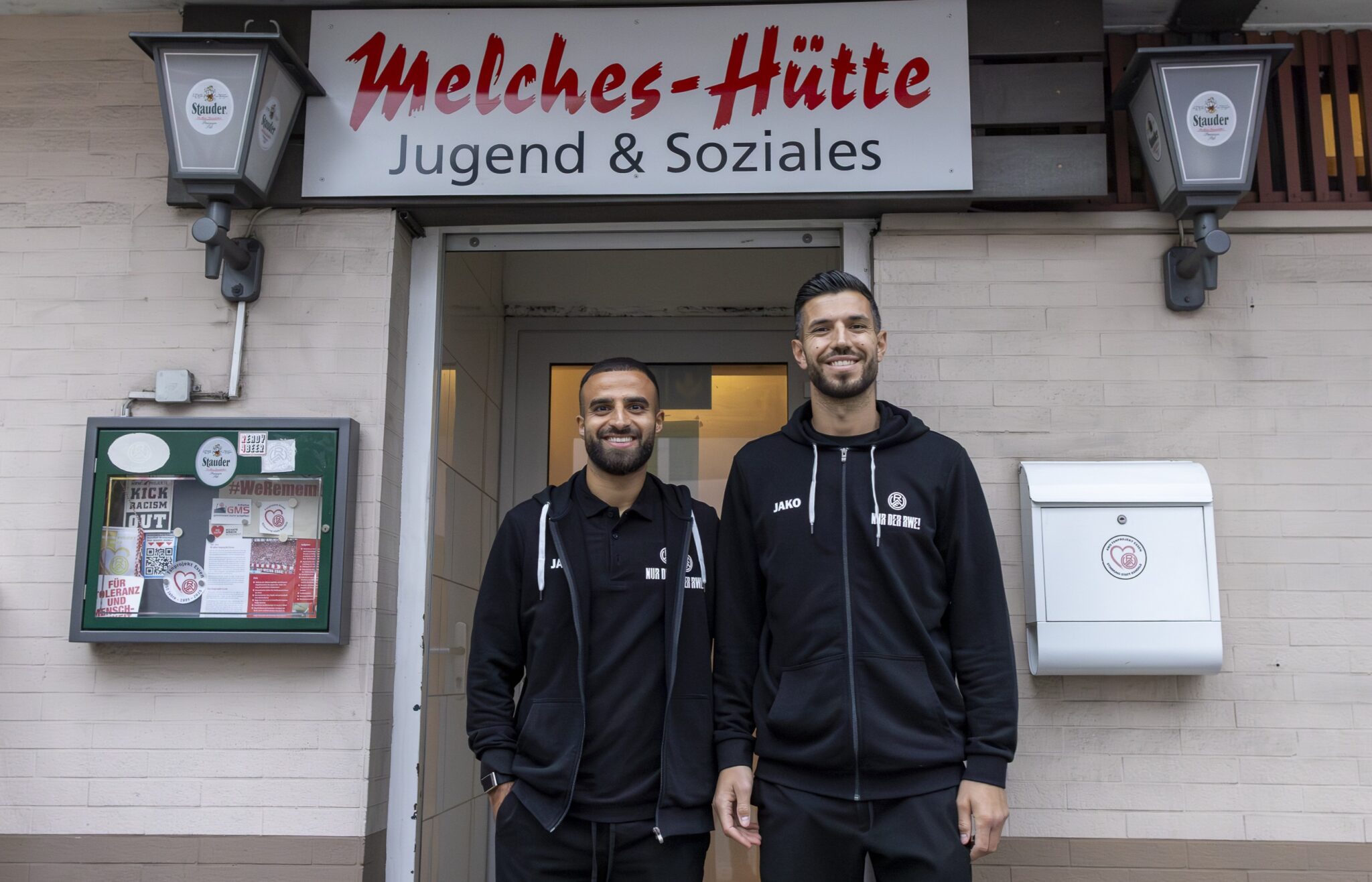 Hüttenabend mit Ramien Safi und Klaus Gjasula – Rot-Weiss Essen