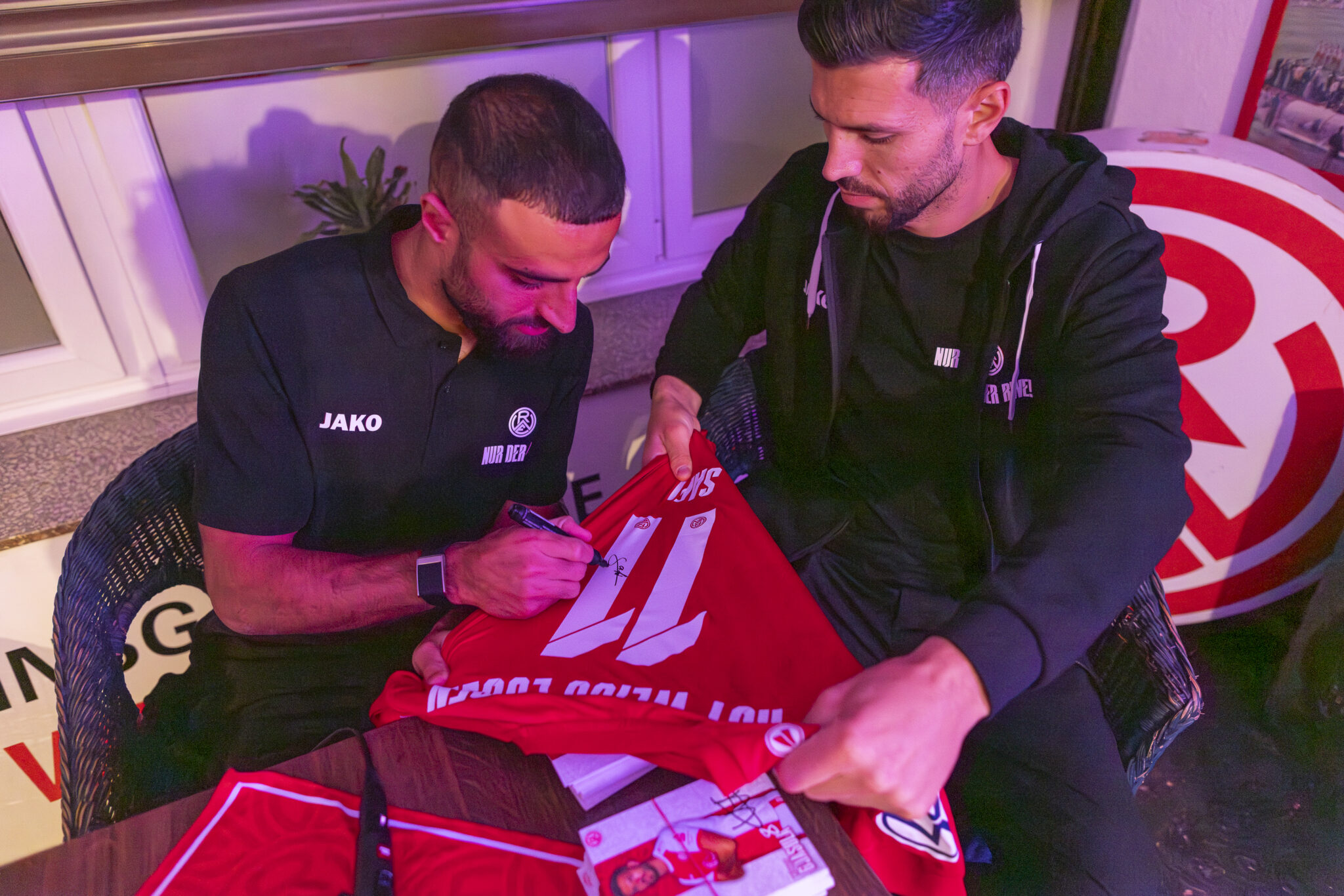 Hüttenabend mit Ramien Safi und Klaus Gjasula – Rot-Weiss Essen