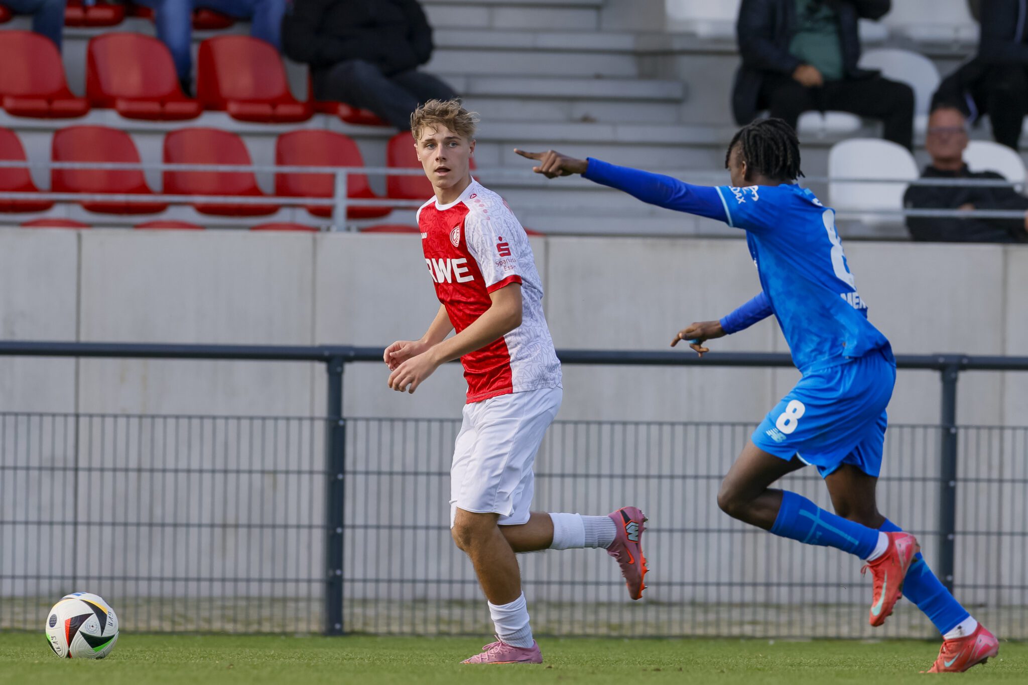 Trotz Niederlage: U19 nach Ligapause stark verbessert – Rot-Weiss Essen