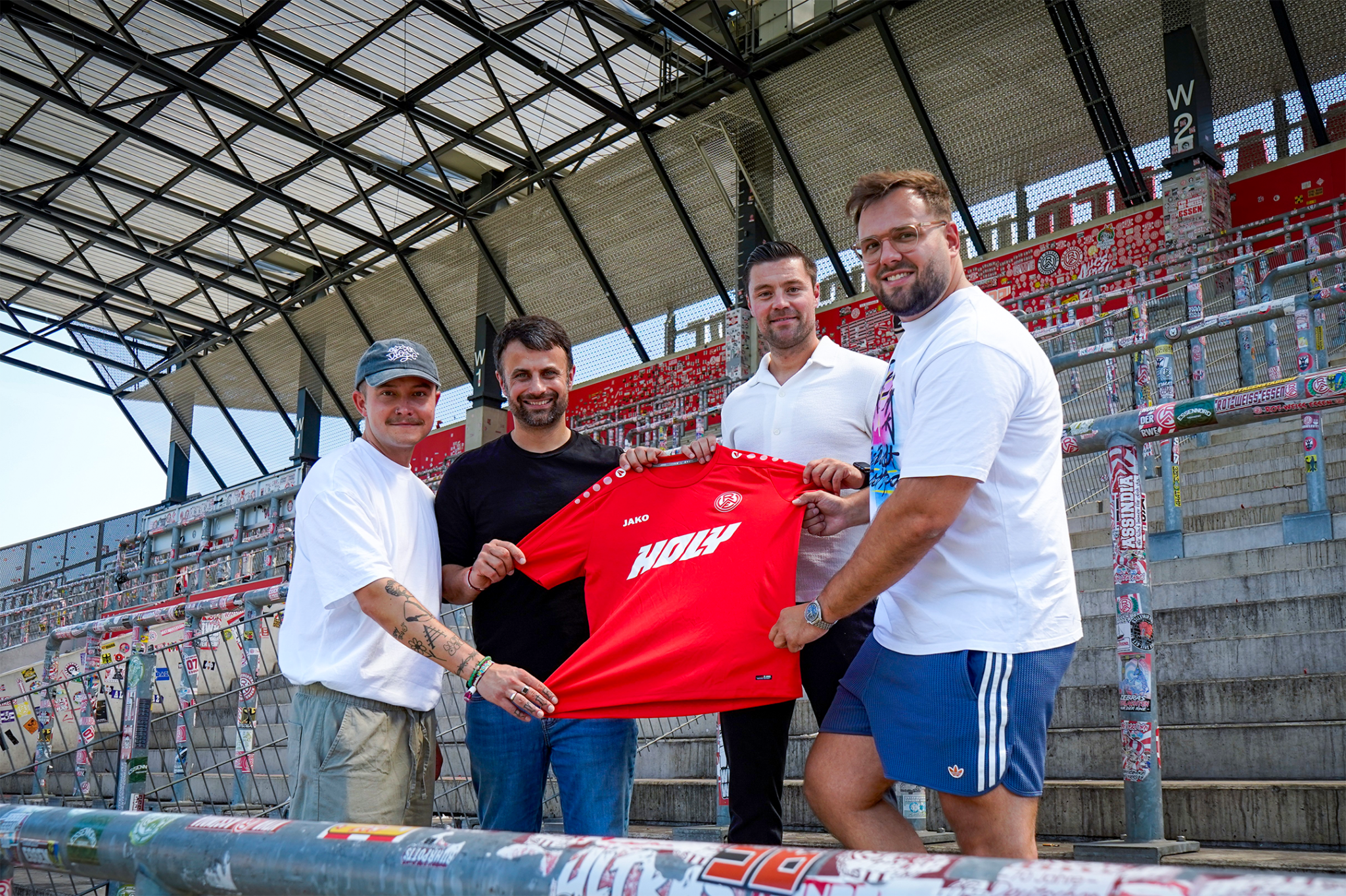 Gemeinsam aufs nächste Level: Holy erweitert Engagement in der Saison 2026/27 – Rot-Weiss Essen