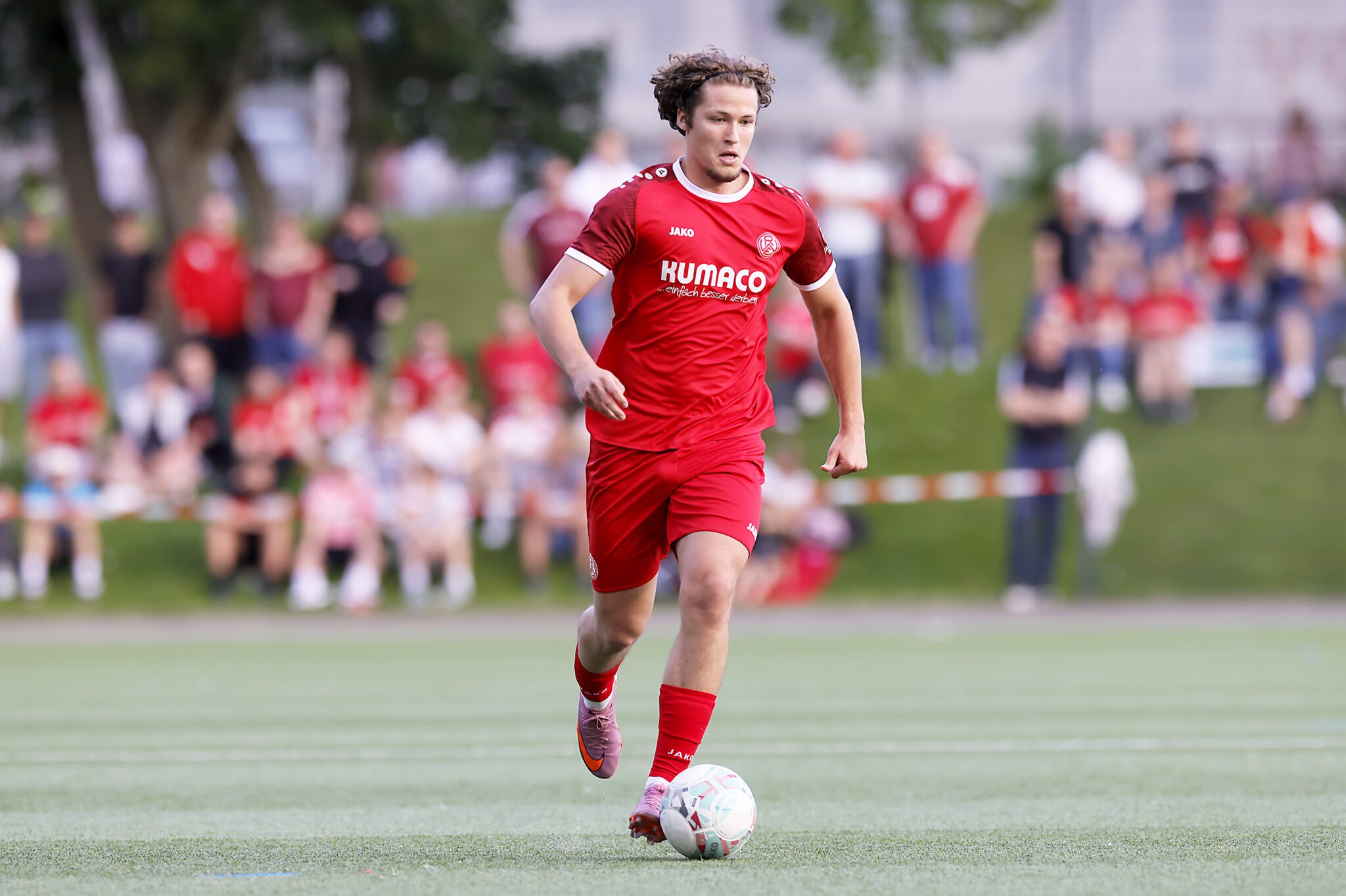 Dritter Aufstieg in Folge! Die "Zwote" spielt künftig Landesliga – Rot-Weiss Essen