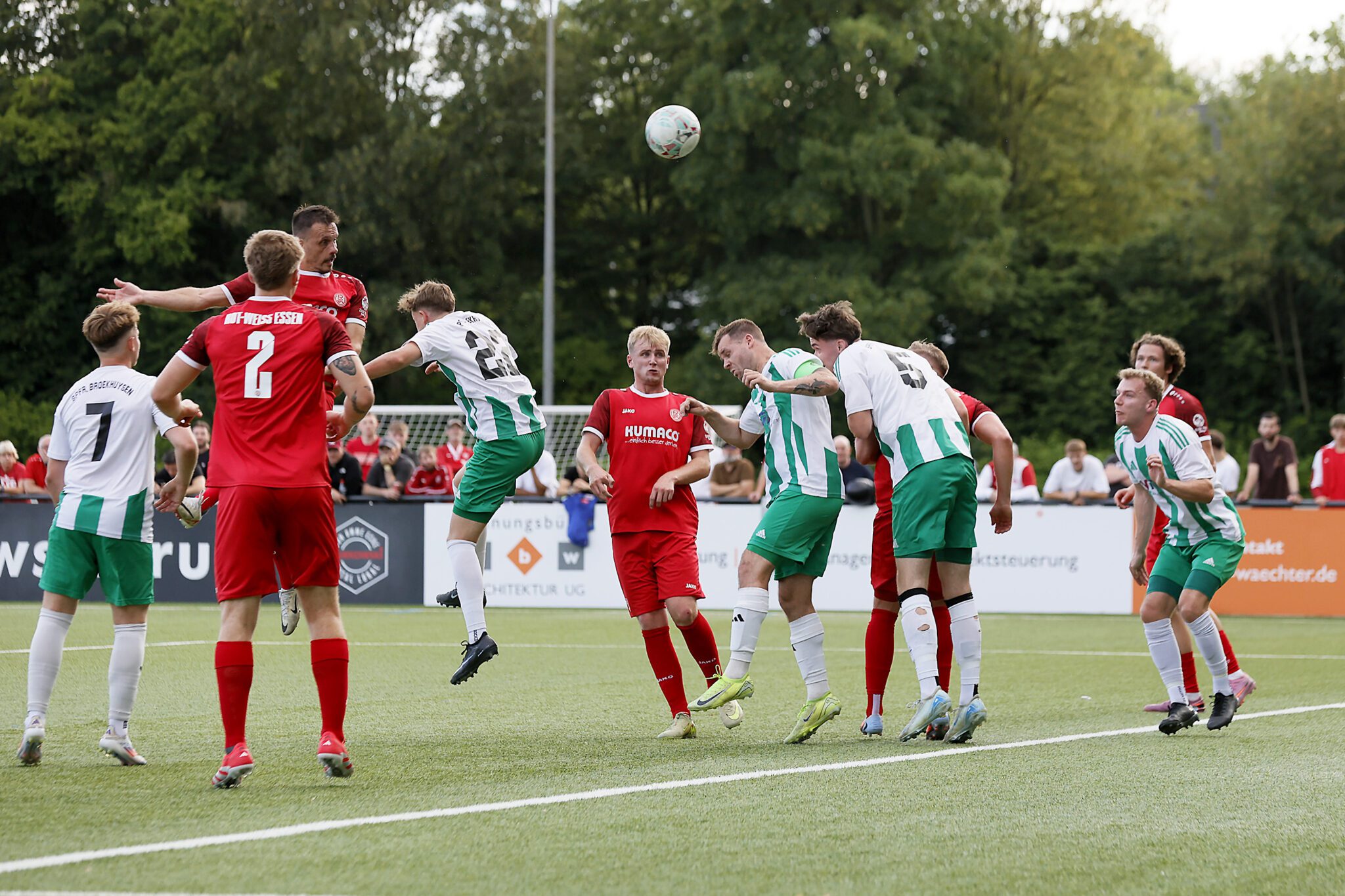 Dritter Aufstieg in Folge! Die "Zwote" spielt künftig Landesliga – Rot-Weiss Essen