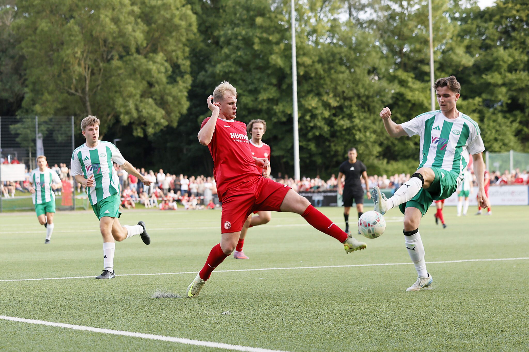Dritter Aufstieg in Folge! Die "Zwote" spielt künftig Landesliga – Rot-Weiss Essen