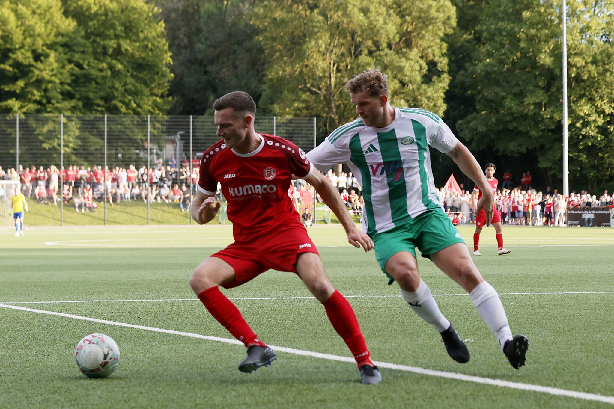 Dritter Aufstieg in Folge! Die "Zwote" spielt künftig Landesliga – Rot-Weiss Essen