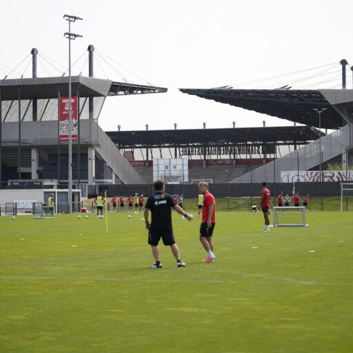 Optimierung im Trainingsbetrieb: RWE erweitert Angebot für Fans