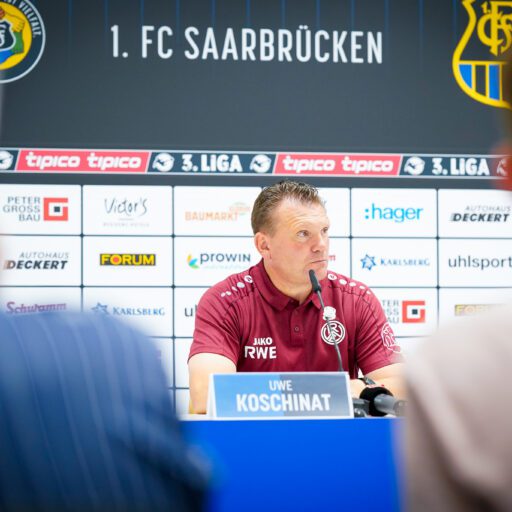 Pressekonferenz nach Saarbrücken